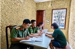 Hà Nội tạm giữ hình sự đối tượng bán &#39;giấy mời&#39; xem diễu binh A80 