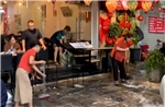 Chấn chỉnh chủ nhà hàng xả nước xà phòng &#39;đuổi&#39; người xem A80