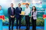 DHL Express hỗ trợ VietinBank giảm phát thải khí nhà kính thông qua dịch vụ GoGreen Plus