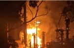 Hoả hoạn kéo dài 13 giờ tại nhà máy lọc dầu ở Australia