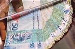 Bất ổn quanh cuộc chiến kinh tế Mỹ - Iran kéo đồng ringgit của Malaysia hạ giá
