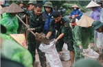 Trung đoàn 102 (Sư đoàn 308) sát cánh cùng nhân dân khắc phục hậu quả lũ lụt