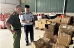 Thu giữ hàng nghìn ắc quy không rõ nguồn gốc