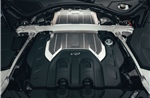 Động cơ V8 4.0L tăng áp kép - Dấu ấn cho một thập kỷ thành công