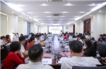 Kết nối nghiên cứu với thực tiễn, chính sách với đào tạo