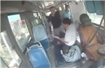 Hà Nội: Người đi đường hành hung lái xe tuyến buýt số 67