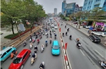 Đường phố Hà Nội thông thoáng ngày đầu đi làm sau Tết