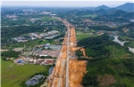Hiện trạng đường nối đại lộ Thăng Long với cao tốc Hà Nội - Hòa Bình sắp thông tuyến
