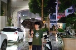 Hà Nội đón ‘cơn mưa vàng’ giải nhiệt sau chuỗi ngày nóng như chảo lửa