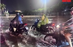 Hà Nội ghi nhận 8 điểm úng ngập sau trận mưa lớn tối 27/8