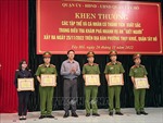 Khen thưởng tập thể, cá nhân điều tra, phá án nhanh vụ giết người ở Thuỵ Khê, Hà Nội
