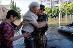 Vụ vỡ đập Kakhovka: WHO khẩn trương cung cấp thiết bị y tế đến các khu vực ngập lụt