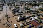 Điện thăm hỏi tình mưa lũ gây thiệt hại lớn ở Brazil