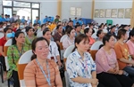 Đoàn đại biểu Quốc hội tỉnh Sóc Trăng tiếp xúc cử tri là công nhân lao động