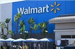 Tổng thống Mỹ yêu cầu Walmart &#39;gánh chịu thuế quan&#39; thay vì tăng giá
