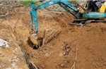 Bắt khẩn cấp nhóm đối tượng khai thác khoáng sản trái phép quy mô lớn