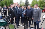 Tổng Bí thư Tô Lâm thăm nhà máy sản xuất máy kéo của Belarus