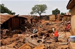 Chính phủ Nigeria hỗ trợ người dân vùng lũ quét