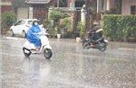 Thời tiết đêm 15/6: Nhiều khu vực có mưa dông, đề phòng lốc sét, mưa đá và gió giật mạnh