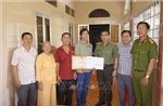 Khen thưởng cá nhân bảo vệ an ninh trật tự cơ sở bị thương khi thực hiện nhiệm vụ