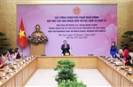 Thủ tướng gặp mặt các nhà ngoại giao nữ Việt Nam và quốc tế