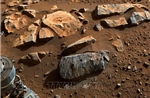 NASA phát hiện những khối đá cổ đại ẩn sâu dưới lớp phủ bề mặt sao Hỏa
