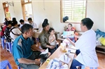 Sơn La: Khám, phát thuốc, đảm bảo vệ sinh môi trường sau mưa lũ