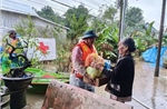 Chung tay hỗ trợ người dân Huế khắc phục hậu quả mưa lũ