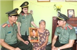'Bức ảnh tri ân' làm ấm lòng thân nhân liệt sĩ