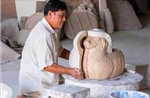 Giữ lửa nghề gốm truyền thống