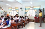 Cơ cấu, số lượng, chế độ đối với hiệu trưởng, hiệu phó khi sắp xếp cơ sở giáo dục