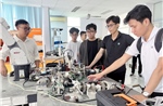 Cấp 1.500 suất học bổng toàn phần đi đào tạo ở nước ngoài về công nghệ chiến lược