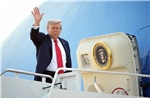 Tuyên bố &#39;nóng’ của Tổng thống Trump về vấn đề trao đổi lãnh thổ trước khi tới Alaska