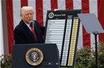 Tổng thống Trump áp thuế cao lên loạt nước BRICS, giữ nguyên thời hạn chót 1/8