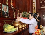 Thủ tướng Phạm Minh Chính dâng hương các đồng chí nguyên lãnh đạo Chính phủ