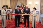 Chủ tịch nước Lương Cường và Tổng thống Hungary dự khai mạc triển lãm ảnh của Dezso Bozoky