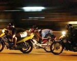 Tạm giữ hai nhóm đối tượng lạng lách, gây rối trật tự giao thông tại Thành phố Hồ Chí Minh