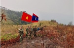 Phối hợp tuần tra song phương trên tuyến biên giới Việt Nam - Lào
