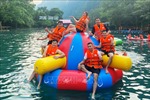 Nhiều khách quốc tế đến tham quan, trải nghiệm tại Quảng Bình