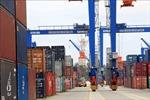 Cảng biển sôi động nhờ hoạt động xuất nhập khẩu