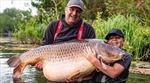 Cậu bé 11 tuổi lập kỷ lục thế giới về câu cá