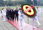 Tổng Bí thư Đảng Lao động Mexico vào Lăng viếng Chủ tịch Hồ Chí Minh