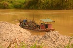 Lâm Đồng: Chỉ đạo xử lý dứt điểm hoạt động khai thác cát trái phép dọc sông Đa Dâng