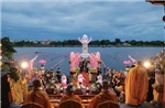 Thừa Thiên - Huế: Lễ hội hoa đăng trên sông Hương