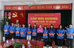 Gieo mầm những &#39;hạt giống đỏ&#39; trên ghế nhà trường