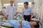 Thăm hỏi, động viên nạn nhân vụ tai nạn giao thông nghiêm trọng tại Quảng Nam