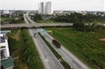Phạt 35 triệu đồng, trừ 10 điểm giấy phép lái xe với nữ tài xế lùi xe trên đường cao tốc
