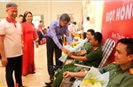 Hơn 300 người tham gia hiến máu tại &#39;Hành trình đỏ - Giọt hồng Bình Thuận&#39;