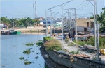 Người dân vui mừng khi kè rạch Cái Sơn sắp hoàn thành