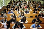 Nga siết chặt đào tạo đại học thu phí